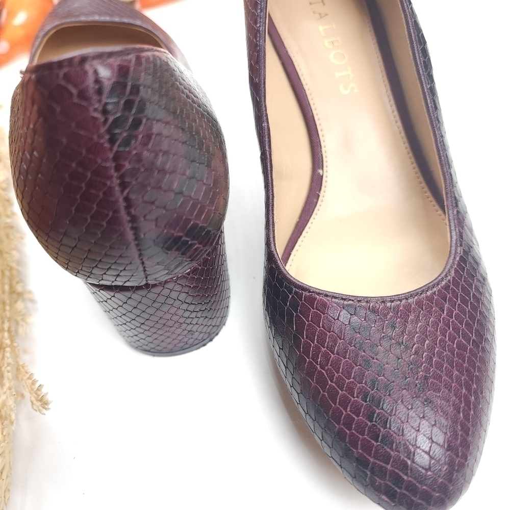 Talbots Maroon Low Block Heel Sz 6½ - Picture 8 of 10